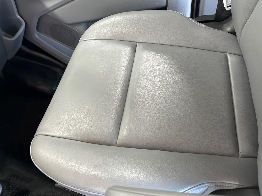Ford Transit Passenger Wagon T-150 130" Med Roof XLT Sliding RH Dr 2018