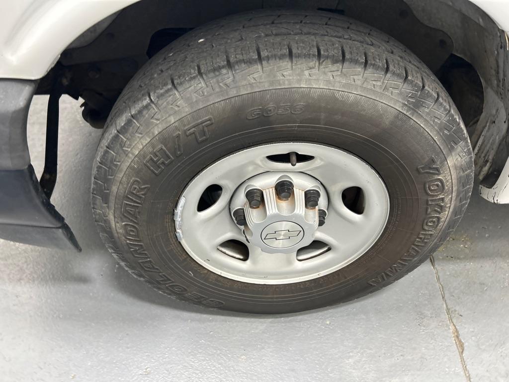 Chevrolet Express Cargo Van RWD 2500 155" 2019