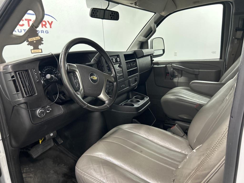 Chevrolet Express Cargo Van RWD 2500 155" 2019