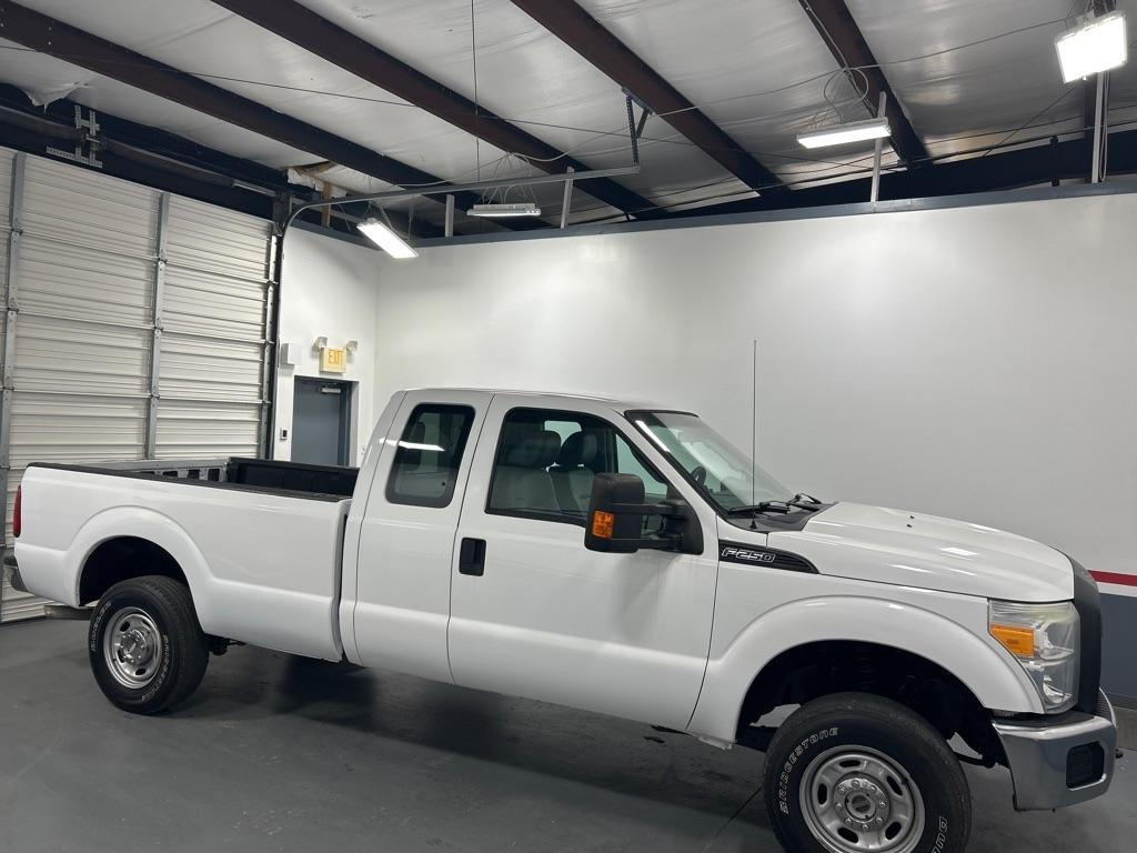 Ford Super Duty F-250 SRW 4WD SuperCab 142" Lariat 2014
