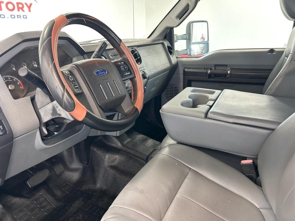 Ford Super Duty F-250 SRW 4WD SuperCab 142" Lariat 2014