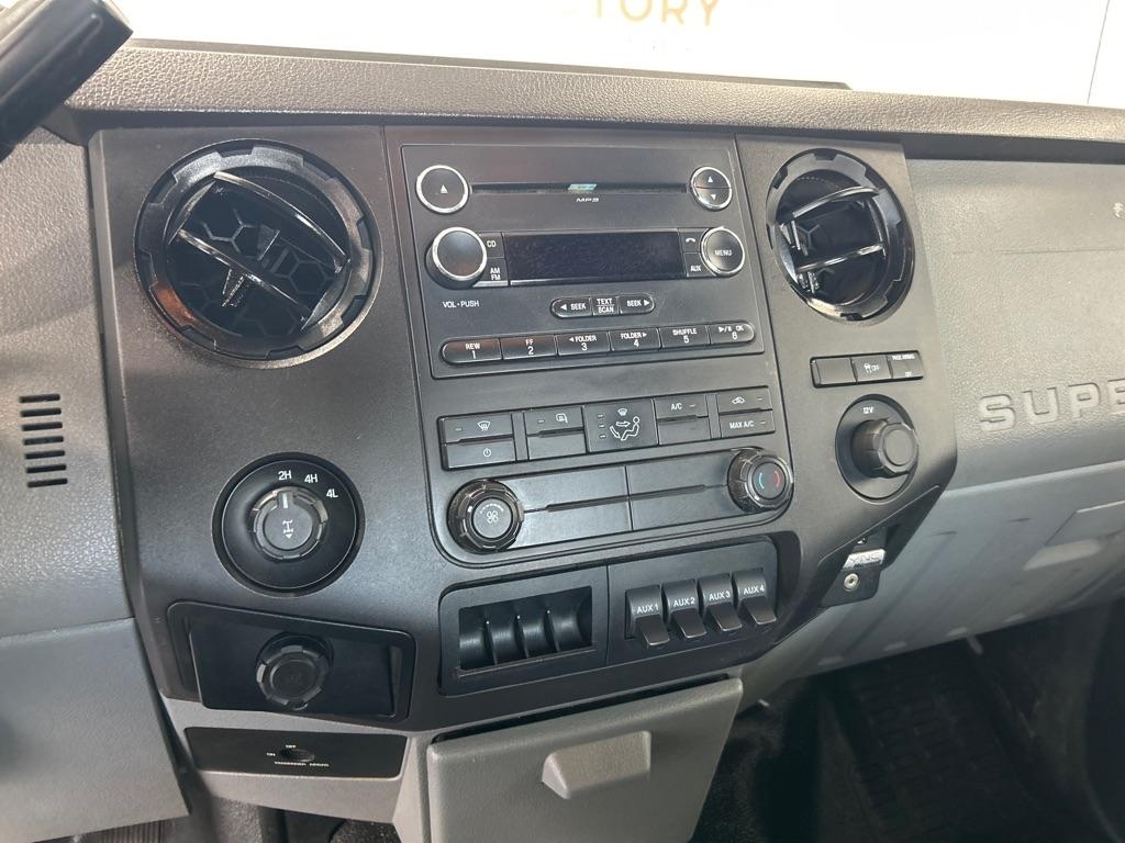 Ford Super Duty F-250 SRW 4WD SuperCab 142" Lariat 2014