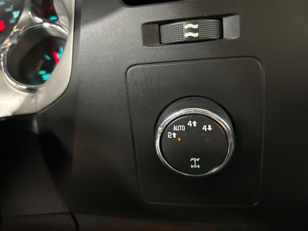 GMC Sierra 1500 4WD Crew Cab 143.5" SLE 2009