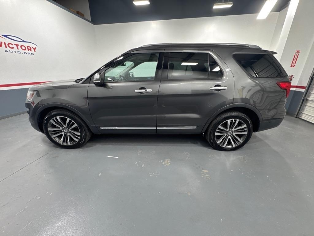 Ford Explorer Platinum 4WD 2017
