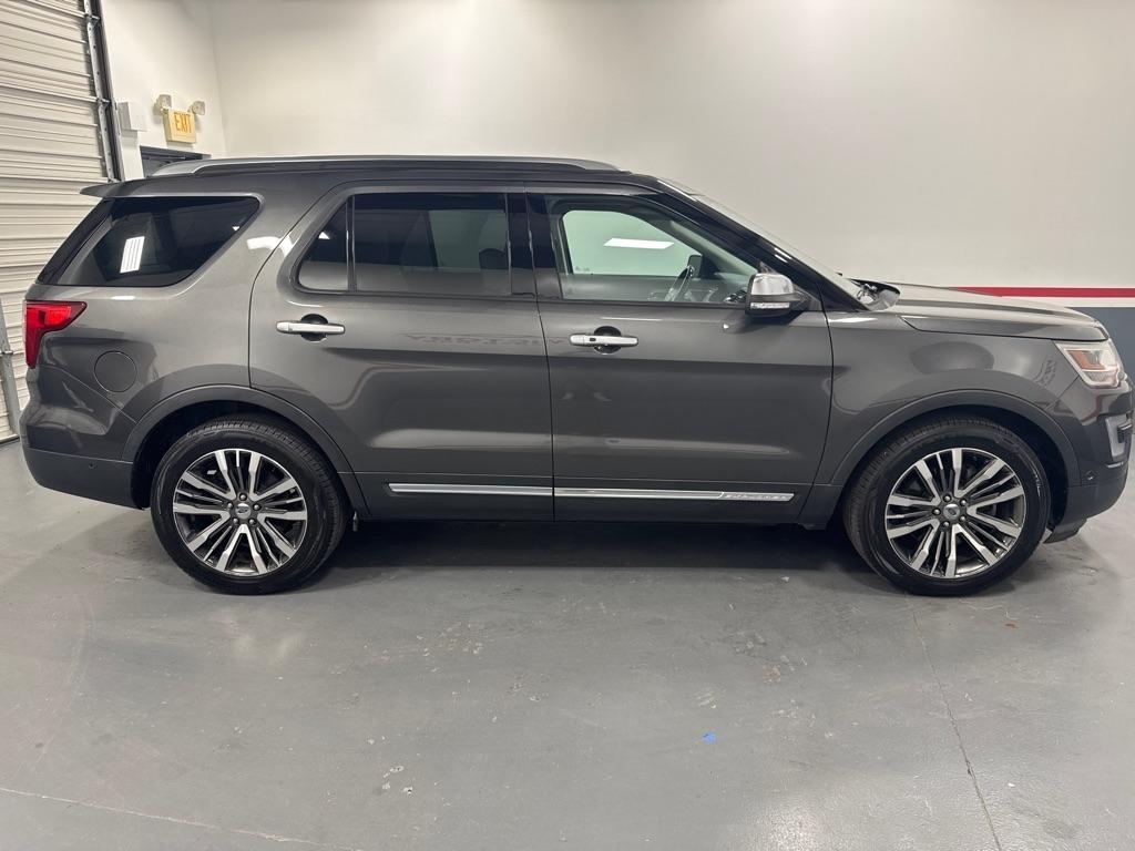 Ford Explorer Platinum 4WD 2017