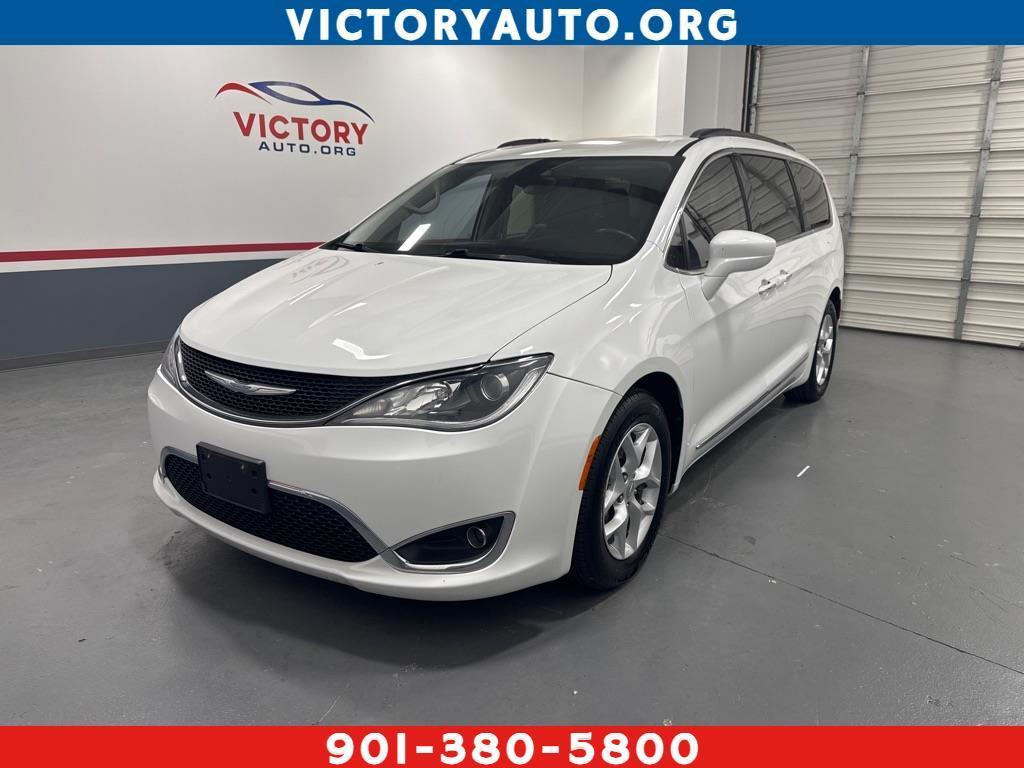Chrysler Pacifica Touring-L FWD 2017