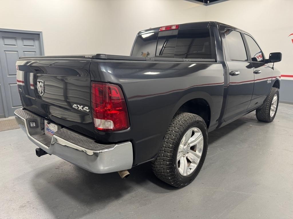 RAM 1500 SLT 4x4 Crew Cab 5'7" Box 2017