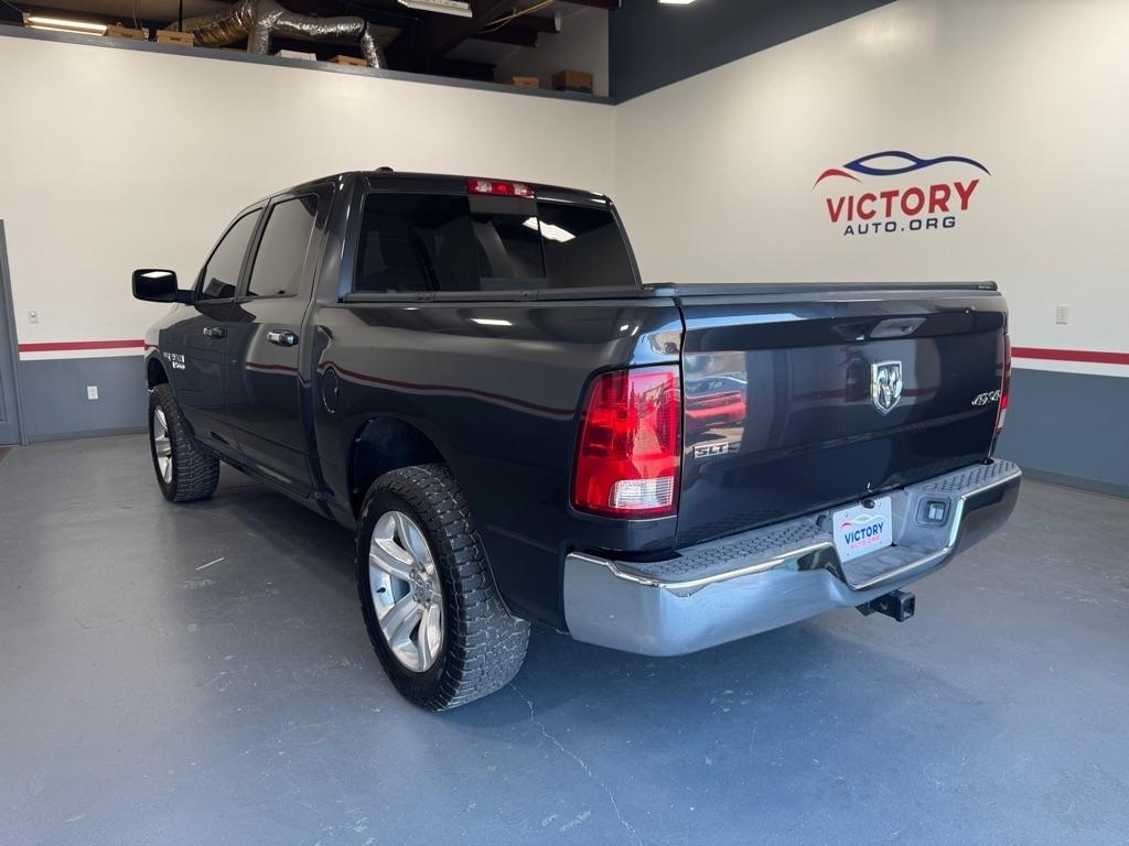 RAM 1500 SLT 4x4 Crew Cab 5'7" Box 2017