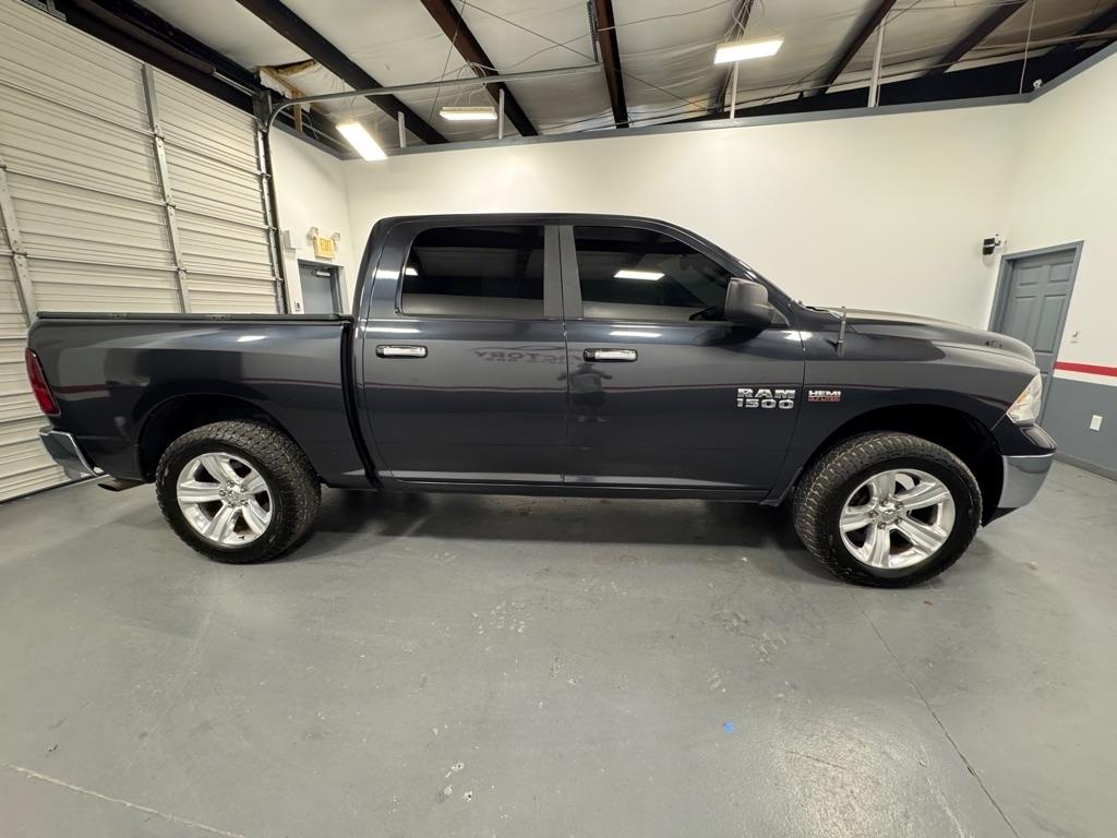 RAM 1500 SLT 4x4 Crew Cab 5'7" Box 2017