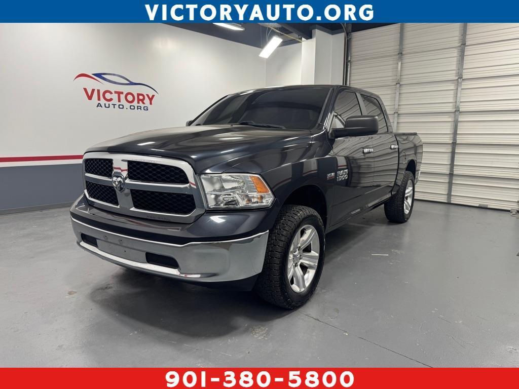 RAM 1500 SLT 4x4 Crew Cab 5'7" Box 2017