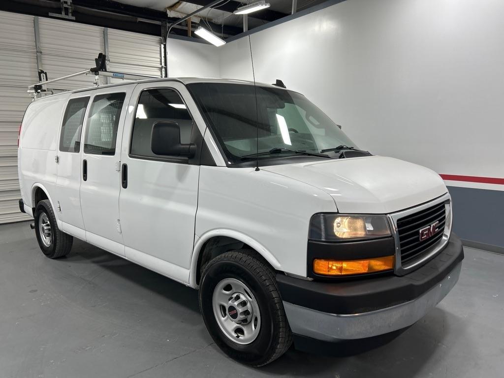 GMC Savana Cargo Van RWD 2500 135" 2020