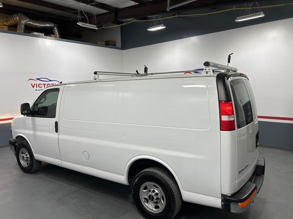 GMC Savana Cargo Van RWD 2500 135" 2020