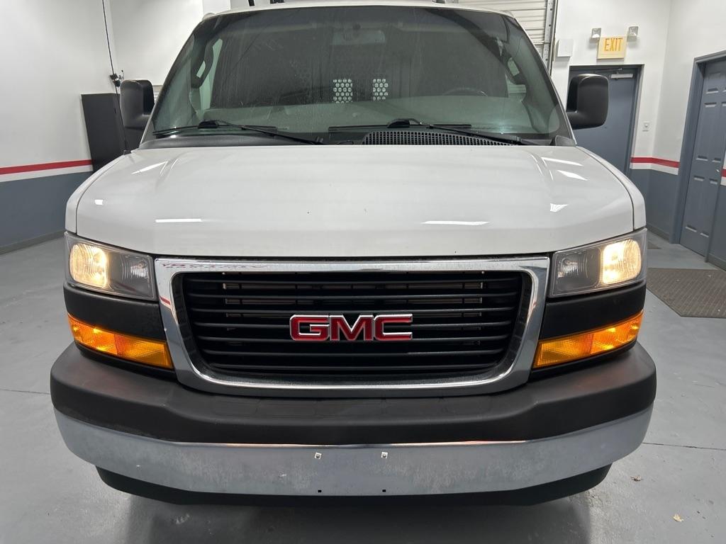 GMC Savana Cargo Van RWD 2500 135" 2020