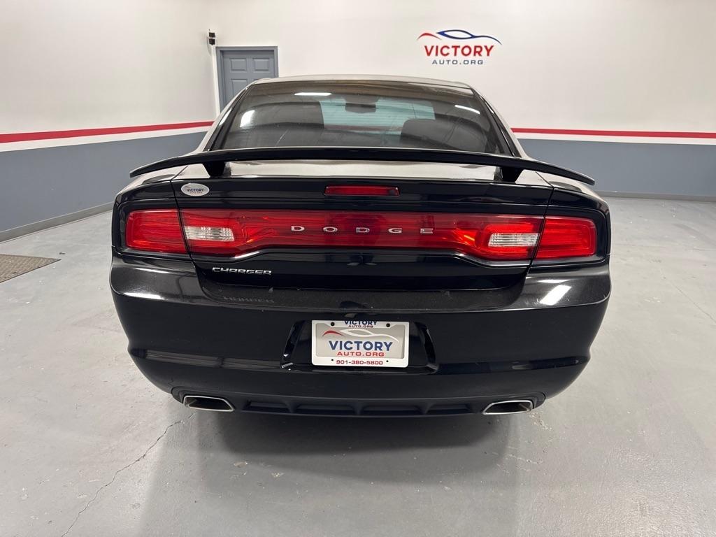 Dodge Charger 4dr Sdn SE RWD 2012