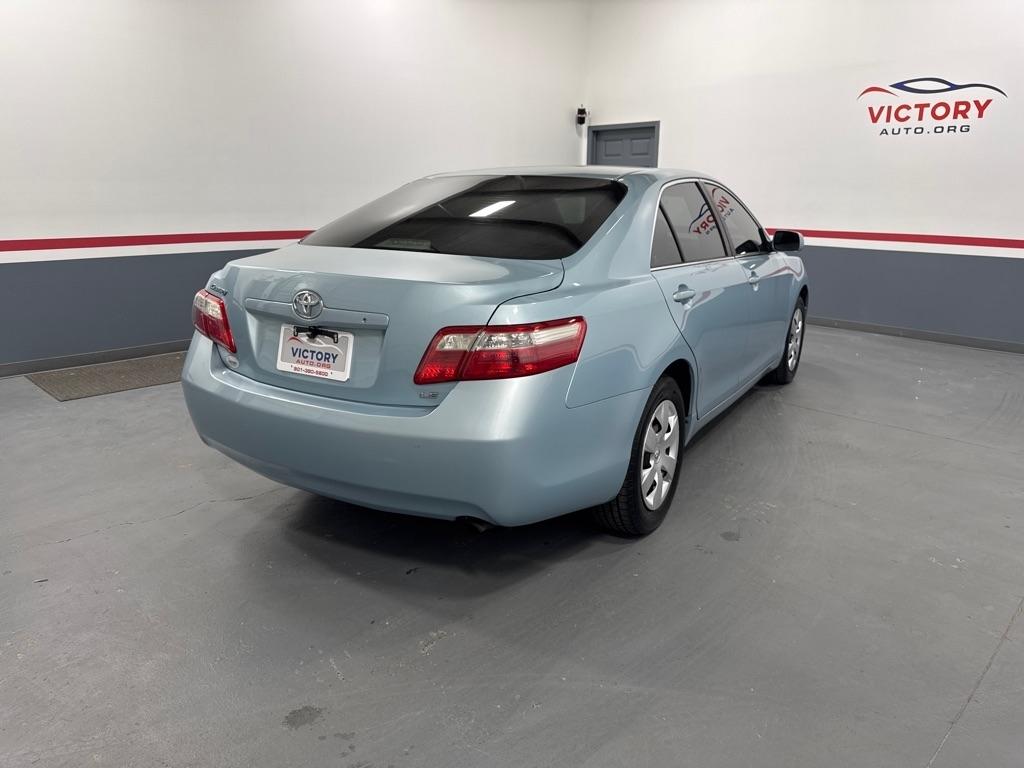 Toyota Camry 4dr Sdn I4 Man (Natl) 2009