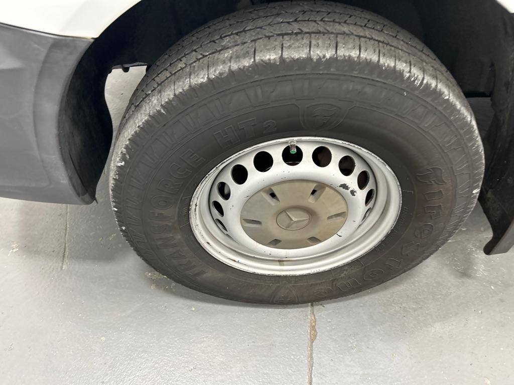 Mercedes-Benz Sprinter Cargo Vans RWD 2500 144" 2016