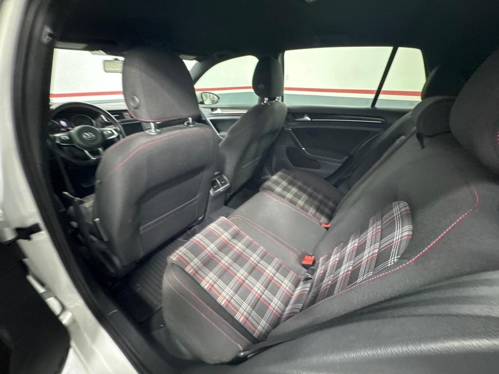 Volkswagen Golf GTI 2.0T 4-Door Autobahn DSG 2017