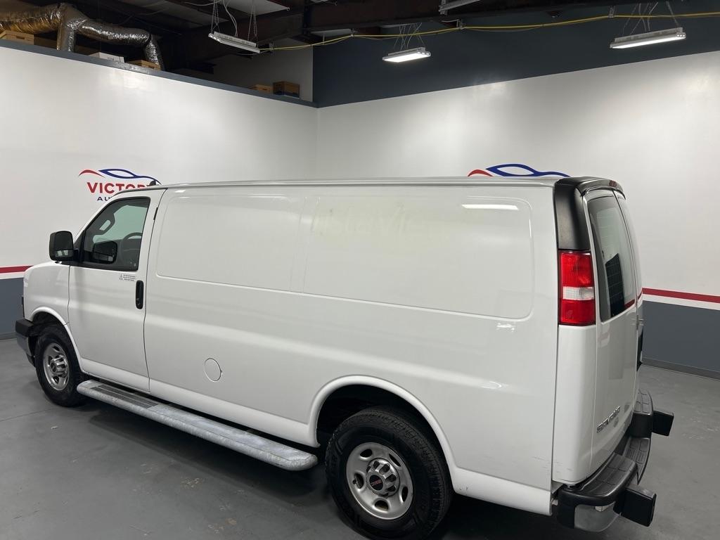 GMC Savana Cargo Van RWD 2500 135" 2020