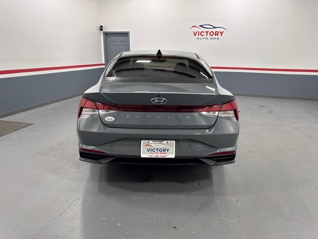 Hyundai Elantra SEL IVT 2022
