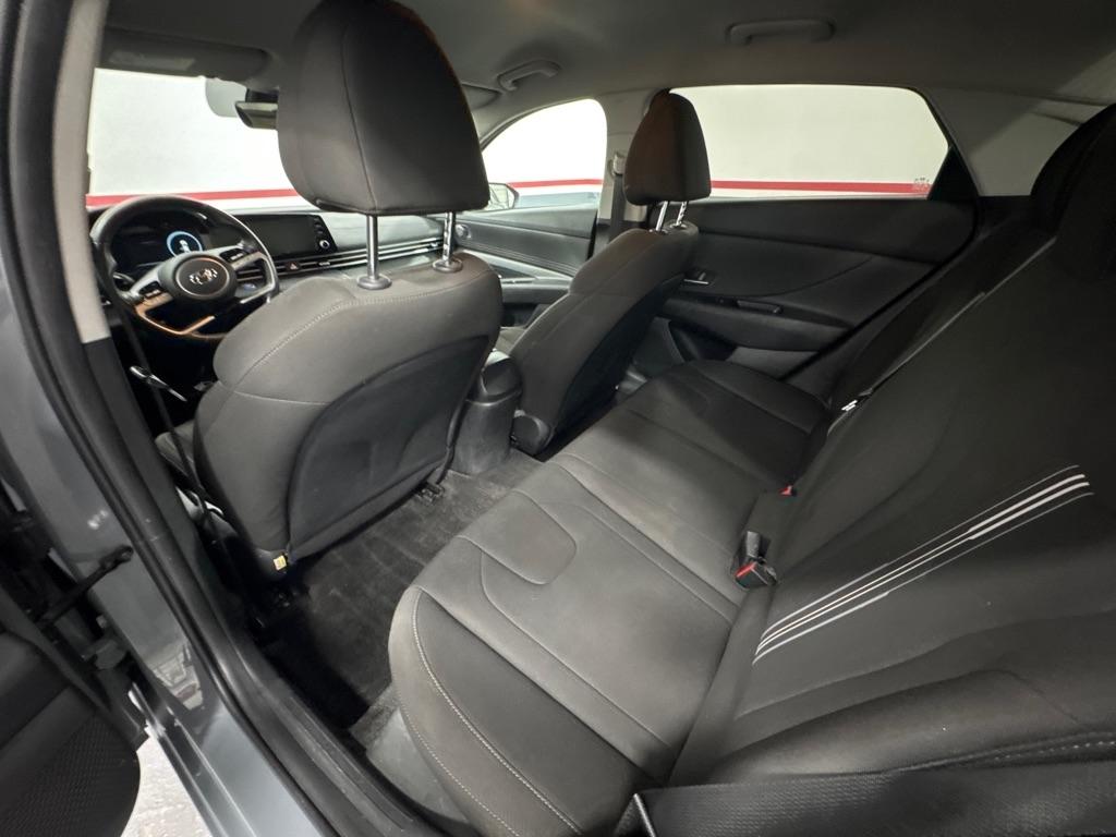 Hyundai Elantra SEL IVT 2022