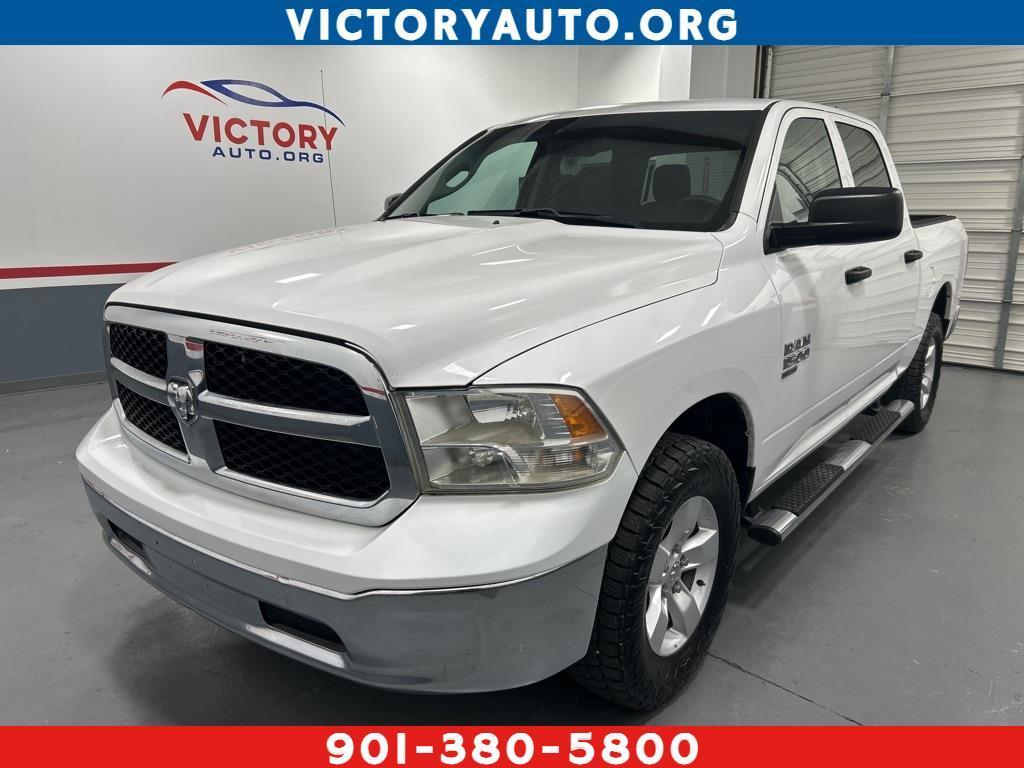 2022 RAM 1500 Classic Tradesman 4x4 Crew Cab 5'7" Box
