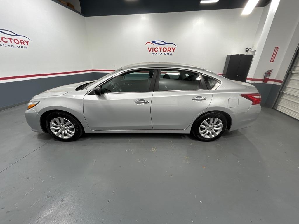 Nissan Altima 4dr Sdn I4 2.5 2016