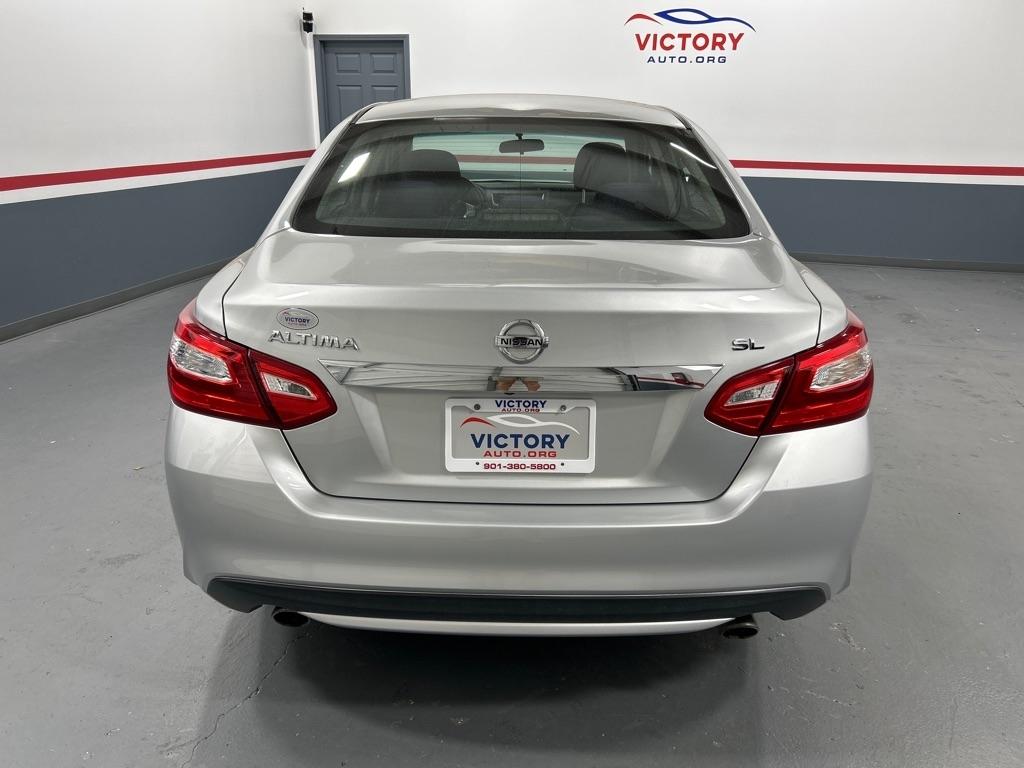 Nissan Altima 4dr Sdn I4 2.5 2016