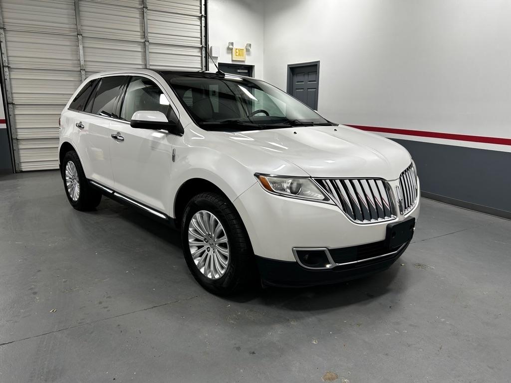 Lincoln MKX FWD 4dr 2011