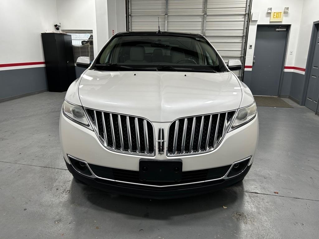 Lincoln MKX FWD 4dr 2011