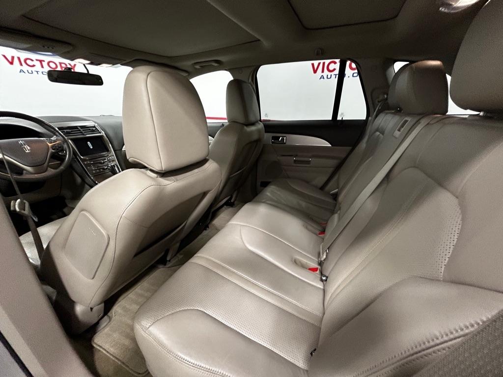 Lincoln MKX FWD 4dr 2011