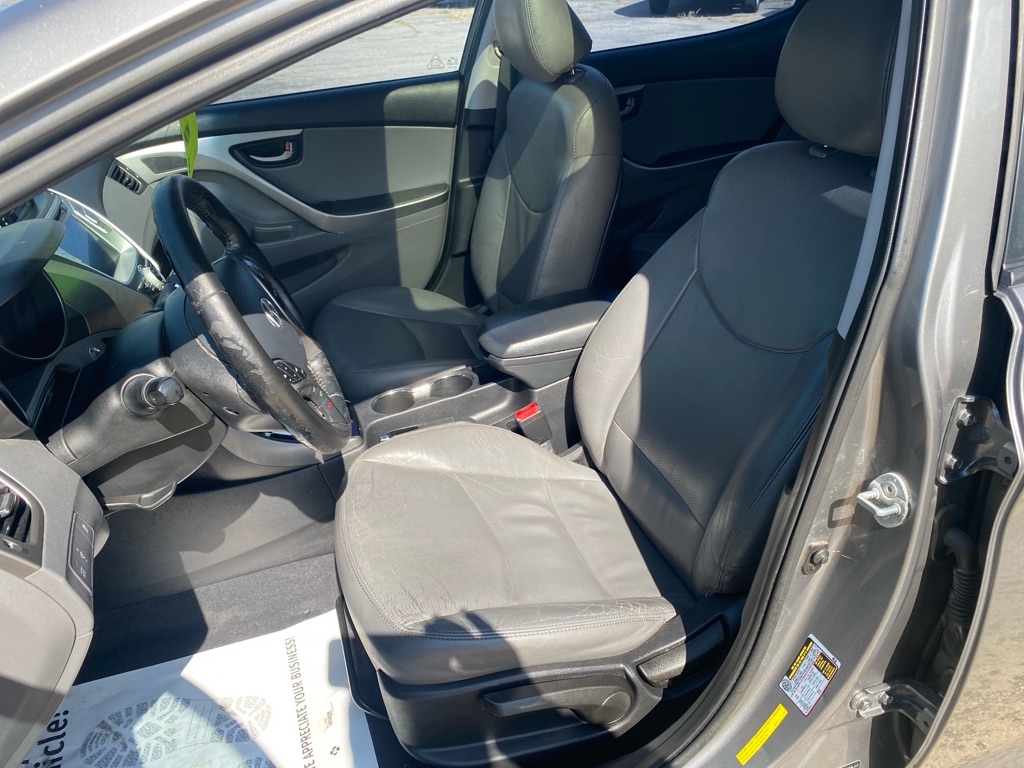 Hyundai Elantra  2012 Hyundai Elantra  2012
