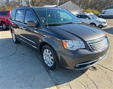 2016 Chrysler Town & Country 