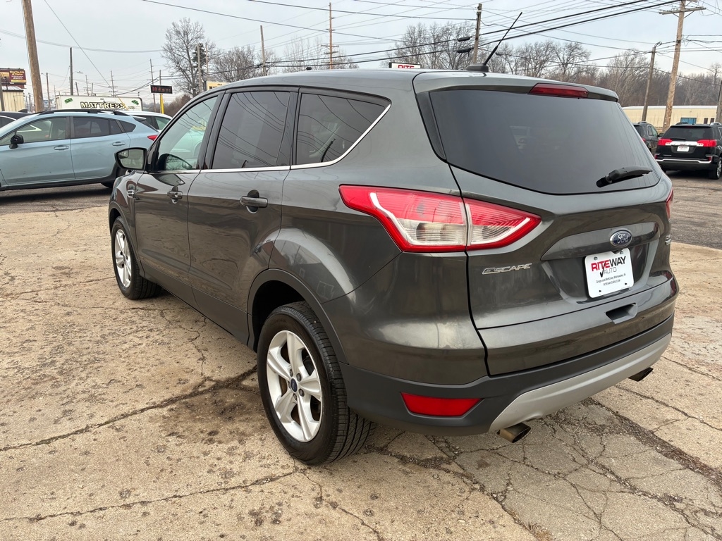Ford Escape  2016
