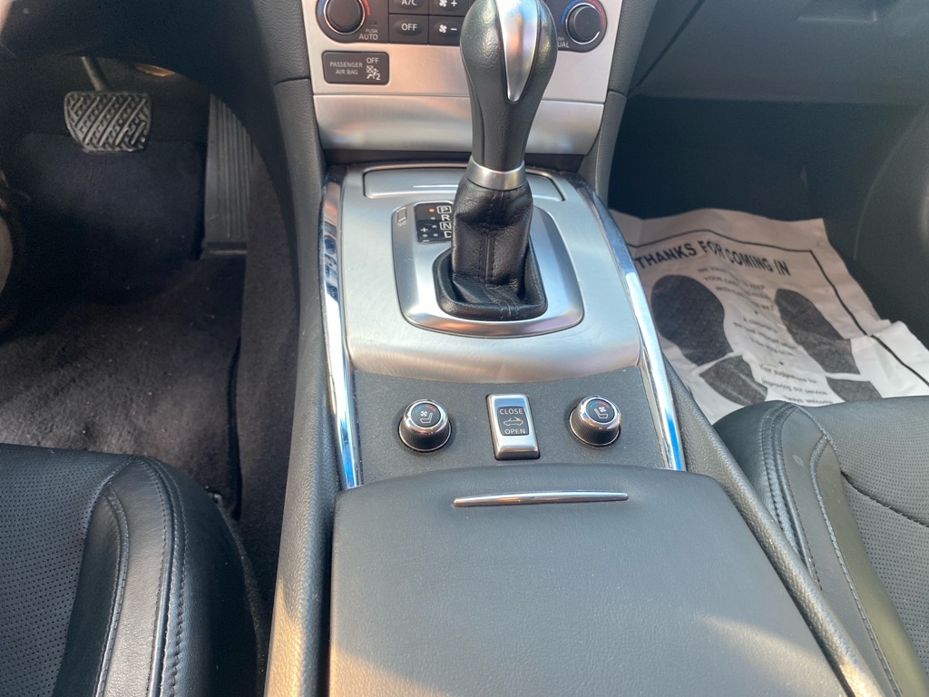 Infiniti G Convertible  2013