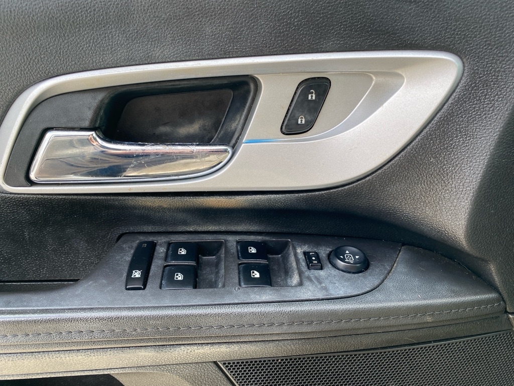 Chevrolet Equinox  2012