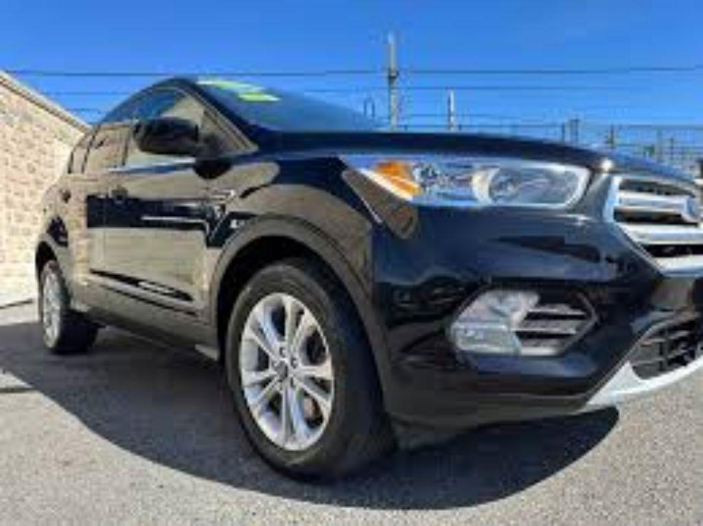 Ford Escape  2017
