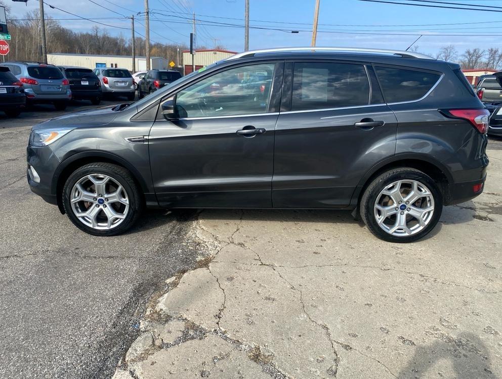 Ford Escape  2017