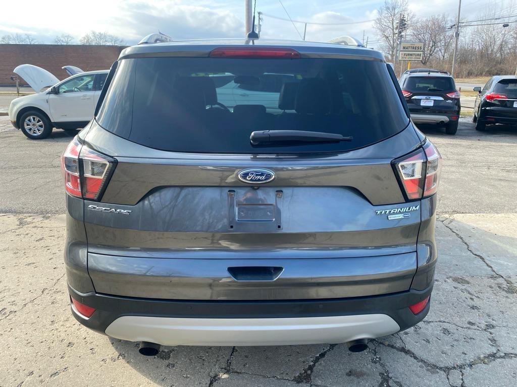 Ford Escape  2017