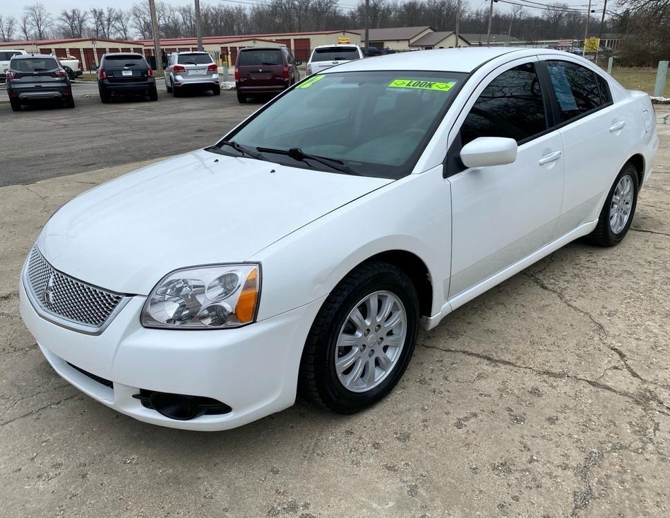 Mitsubishi Galant  2012