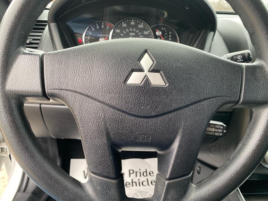 Mitsubishi Galant  2012