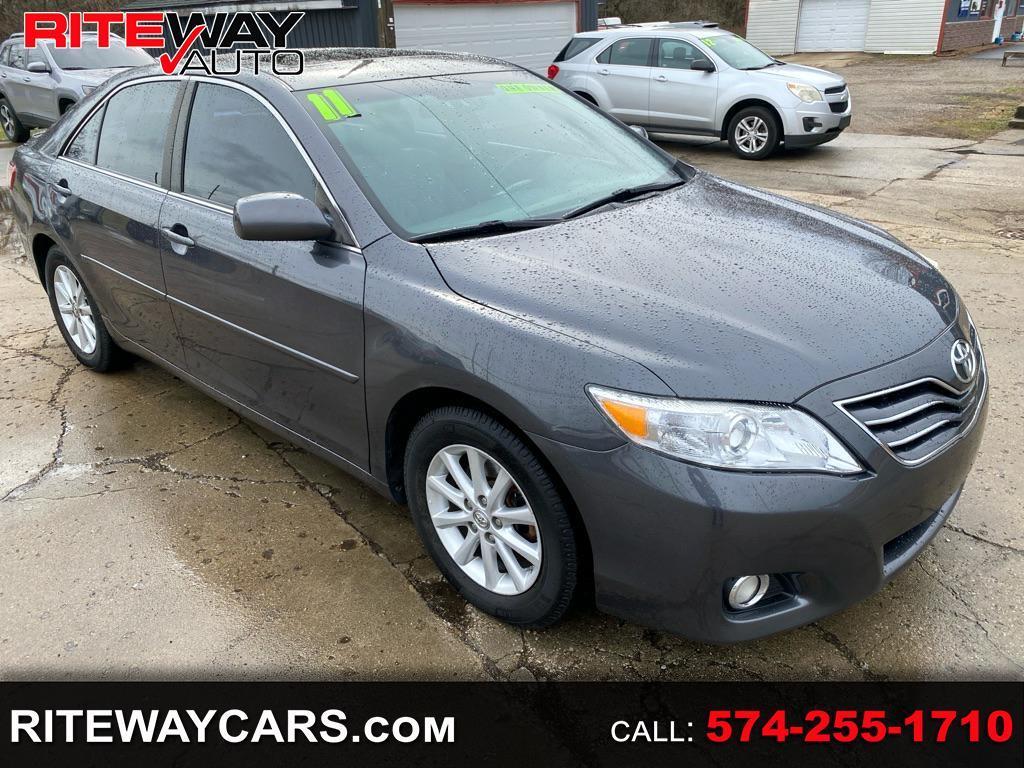 Toyota Camry  2011