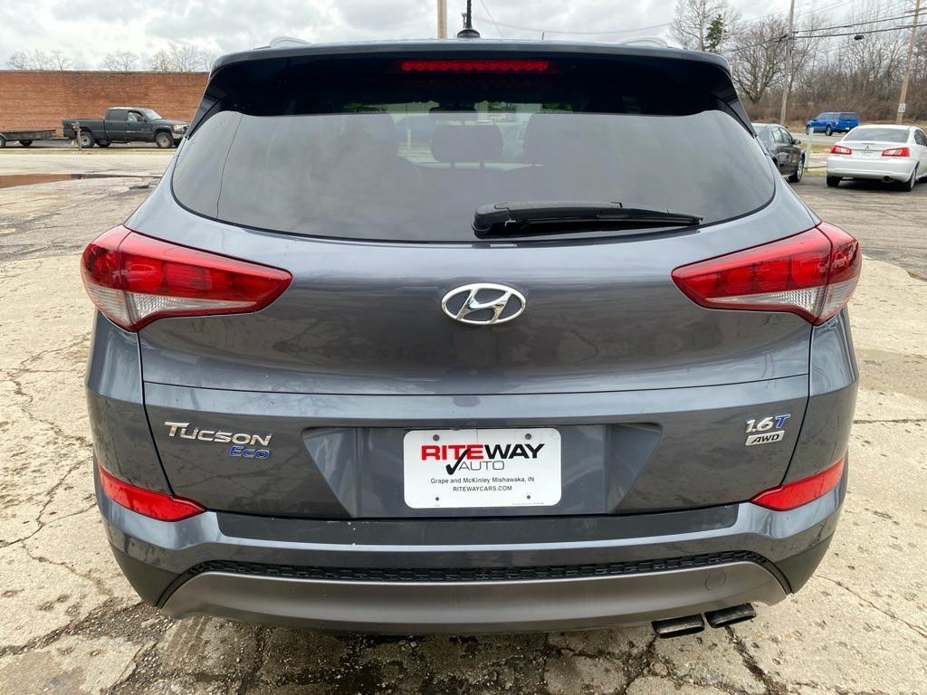 Hyundai Tucson  2016