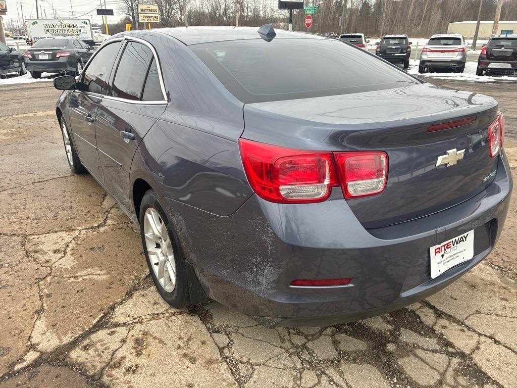 Chevrolet Malibu  2013