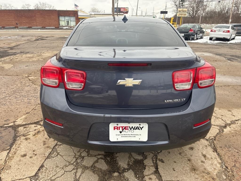 Chevrolet Malibu  2013