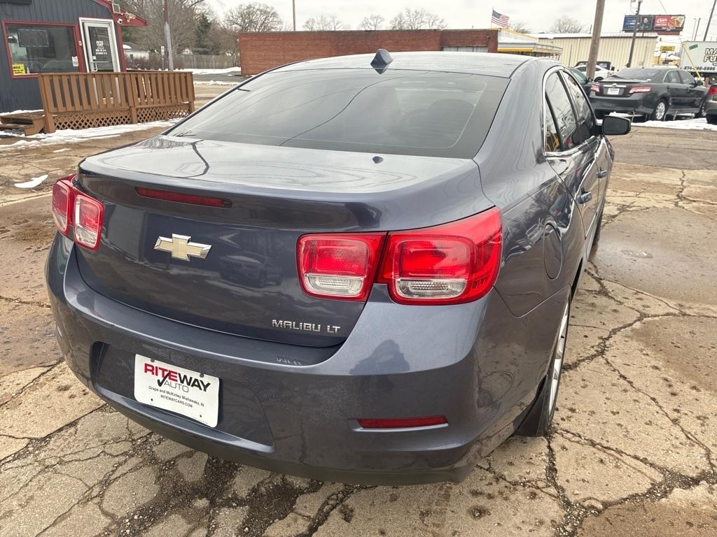 Chevrolet Malibu  2013