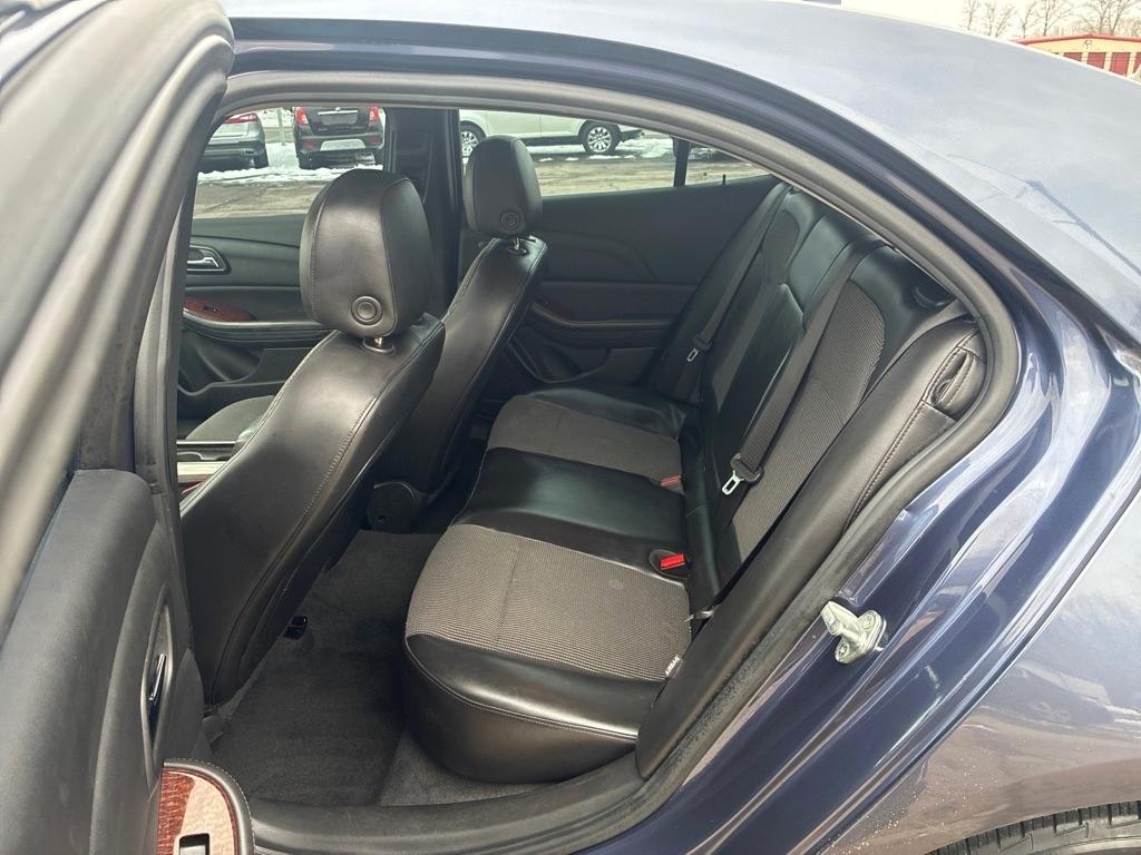 Chevrolet Malibu  2013