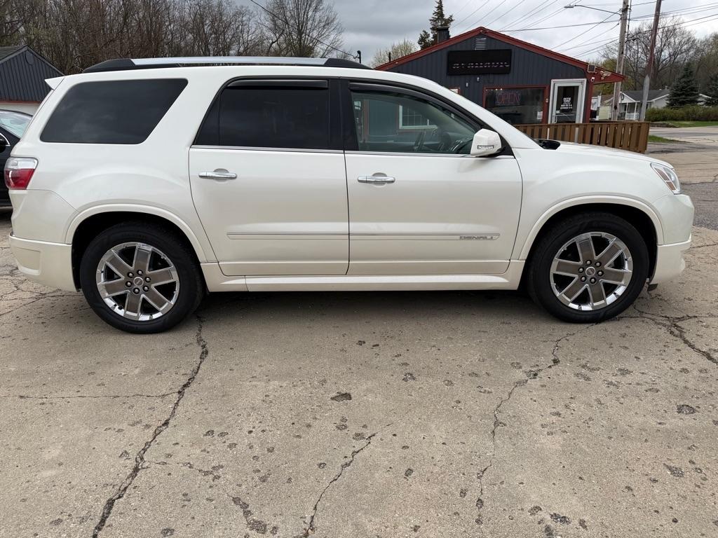 GMC Acadia  2012
