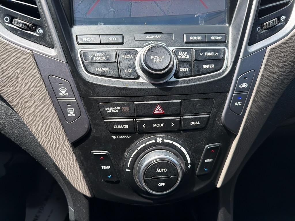 Hyundai Santa Fe  2013