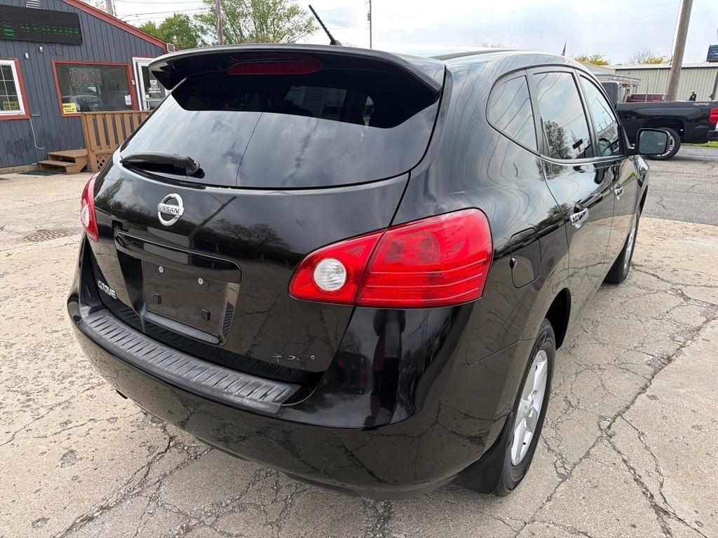 Nissan Rogue S 2010