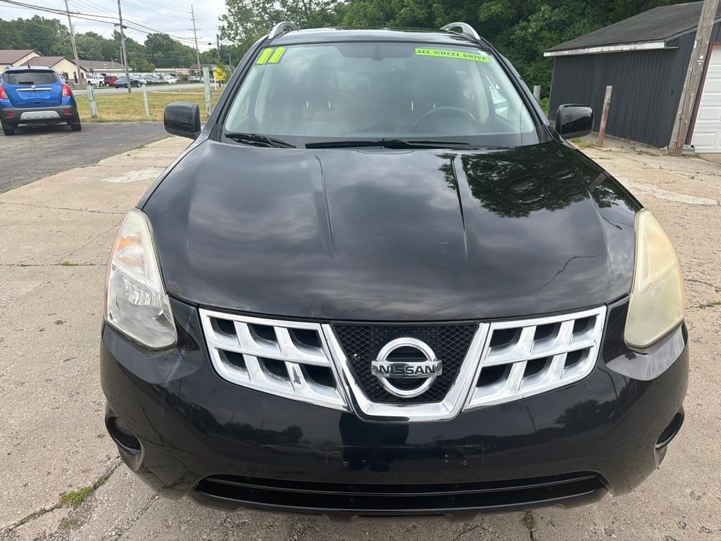 Nissan Rogue  2011